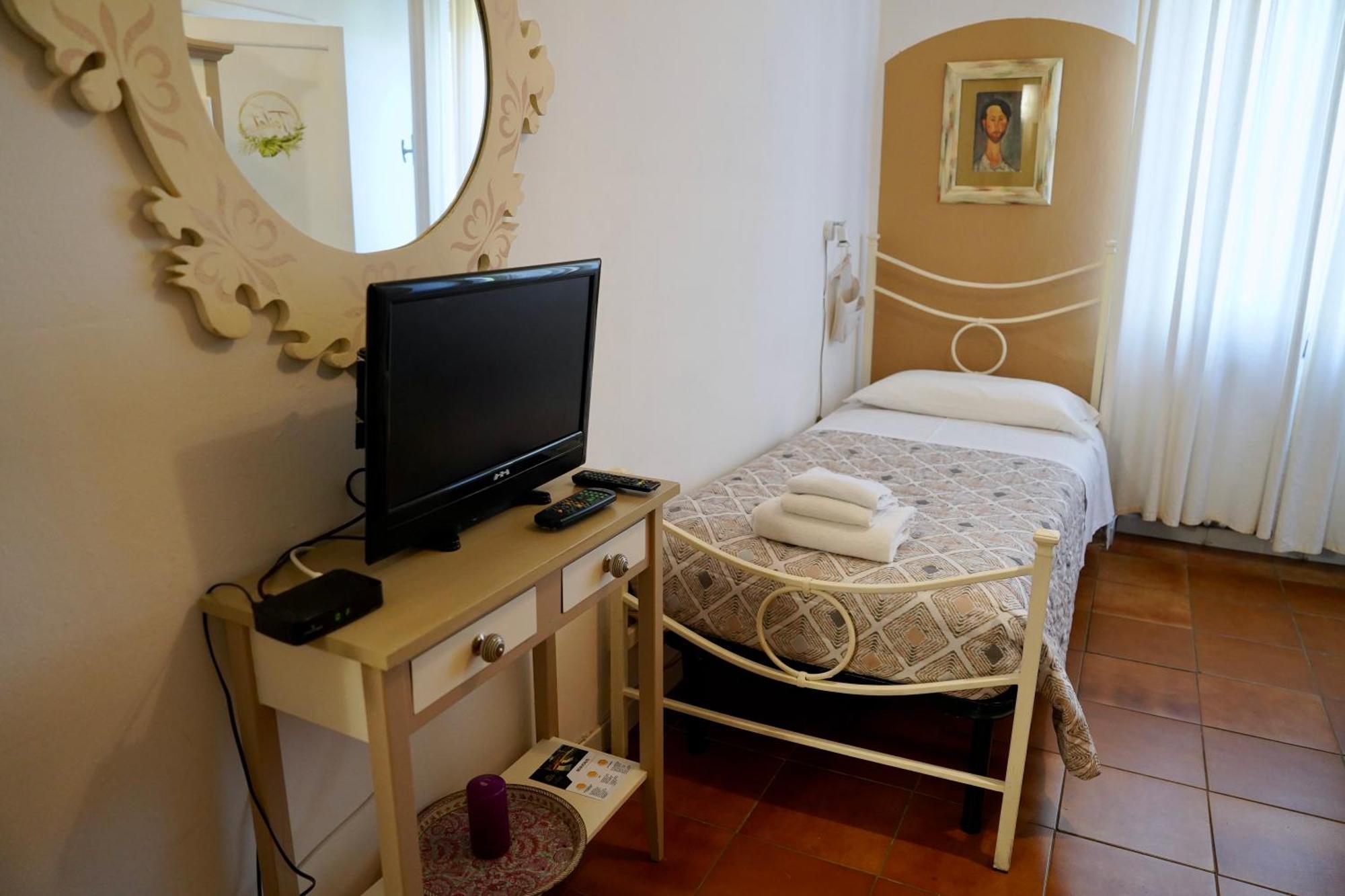 B&B Il Piccolo Paradiso Montenero  Exterior foto